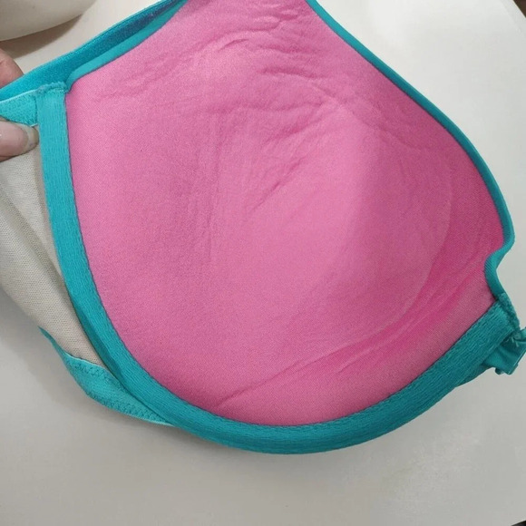 Victorias Secret PINK Where Everywhere Push Up Bra Women Size 36DD Underwire - Picture 6 of 8